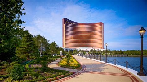 Where to eat and drink at Encore Boston Harbor, 2024.